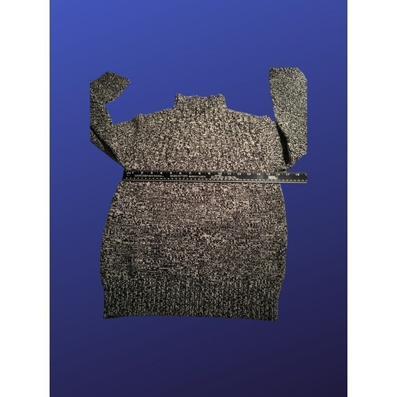 𝅺LIZ CLAIBORNE LIZ WEAR Mock Turtleneck Knit Sweater, BLACK/WHITE, Size XS, EUC - Picture 4 of 8
